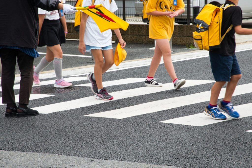 小学生横断